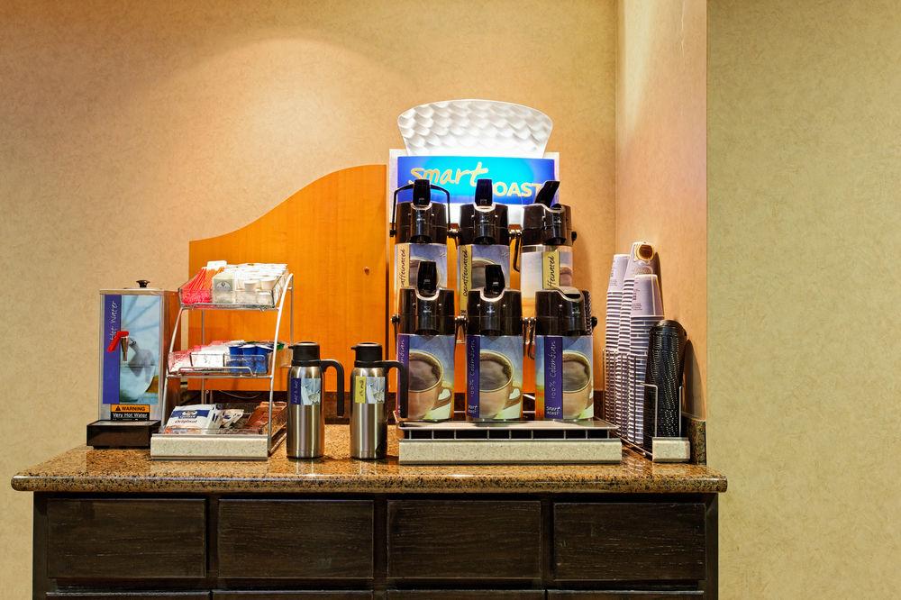 Holiday Inn Express & Suites Ozona By Ihg Eksteriør billede