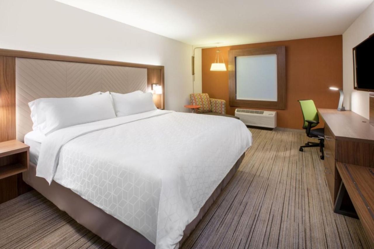 Holiday Inn Express & Suites Ozona By Ihg Eksteriør billede