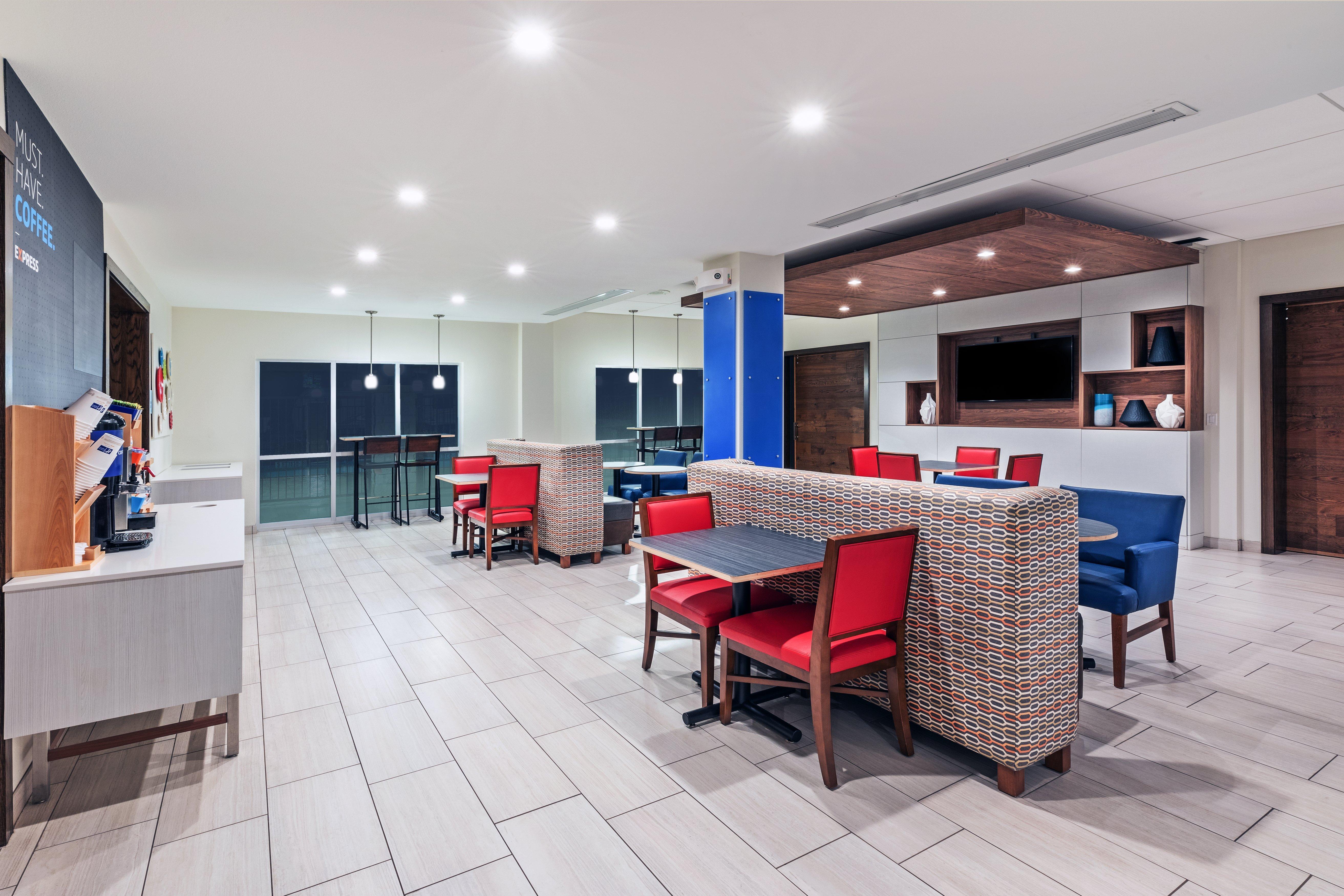 Holiday Inn Express & Suites Ozona By Ihg Eksteriør billede